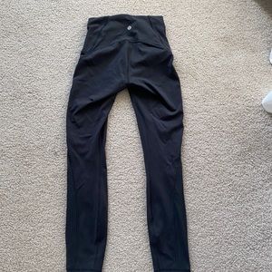 Black lulu lemon leggings